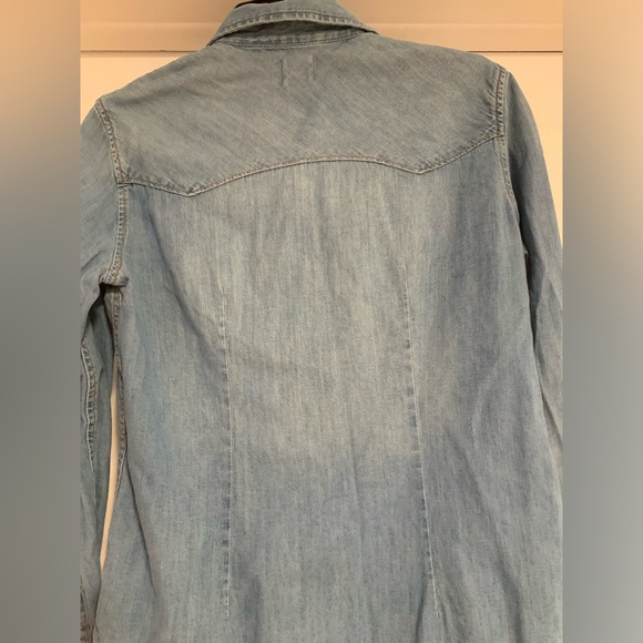 GAP Denim Shirt sz M - Picture 6 of 8